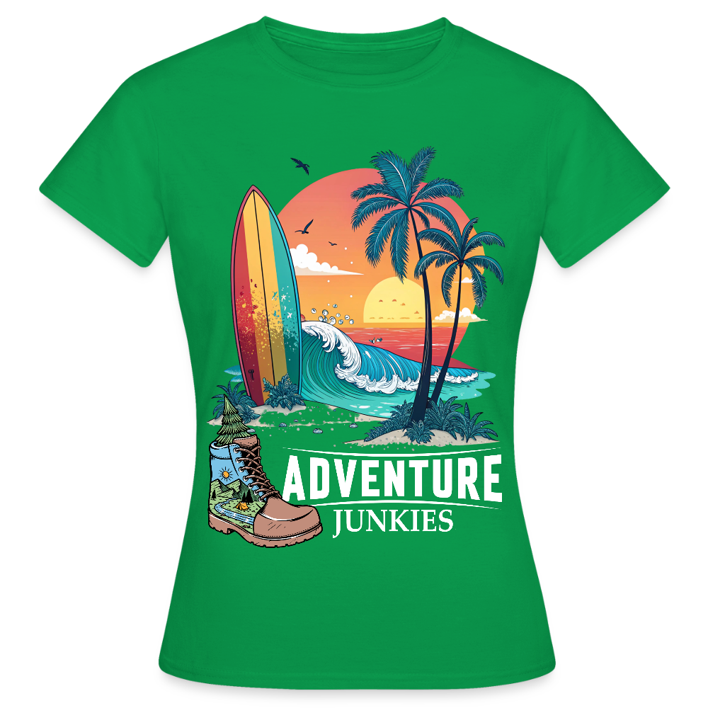 Women's T-Shirt - kelly green